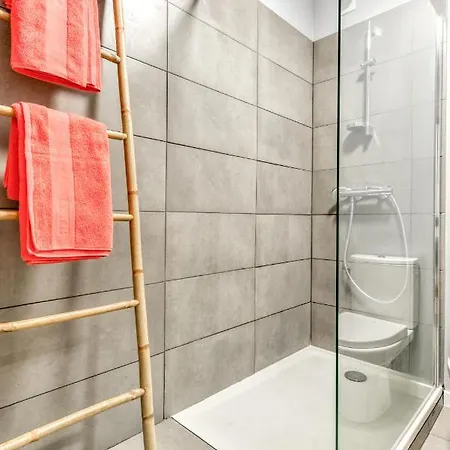 Le Cocon / Free Parking / Wifi / Netflix * קרקסון