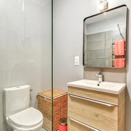 Le Cocon / Free Parking / Wifi / Netflix * קרקסון