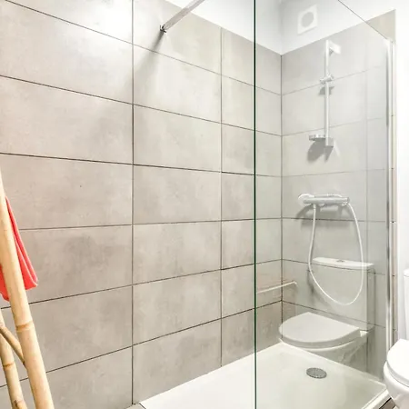 Le Cocon / Free Parking / Wifi / Netflix Apartamento *