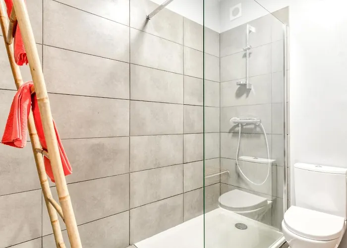 Le Cocon / Free Parking / Wifi / Netflix Apartment *