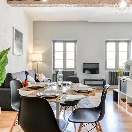 Le Cocon / Free Parking / Wifi / Netflix Appartement